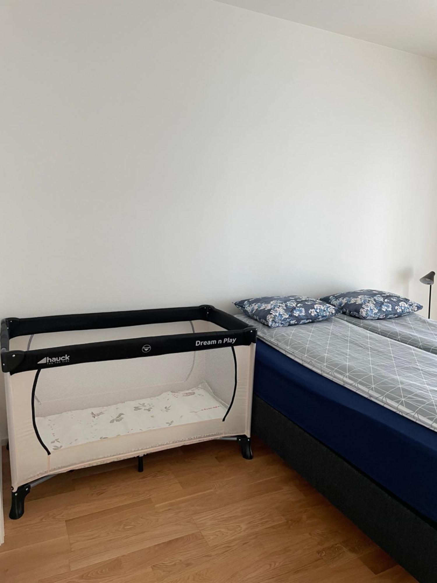 Tapiola Oak Apartment Еспоо Екстериор снимка