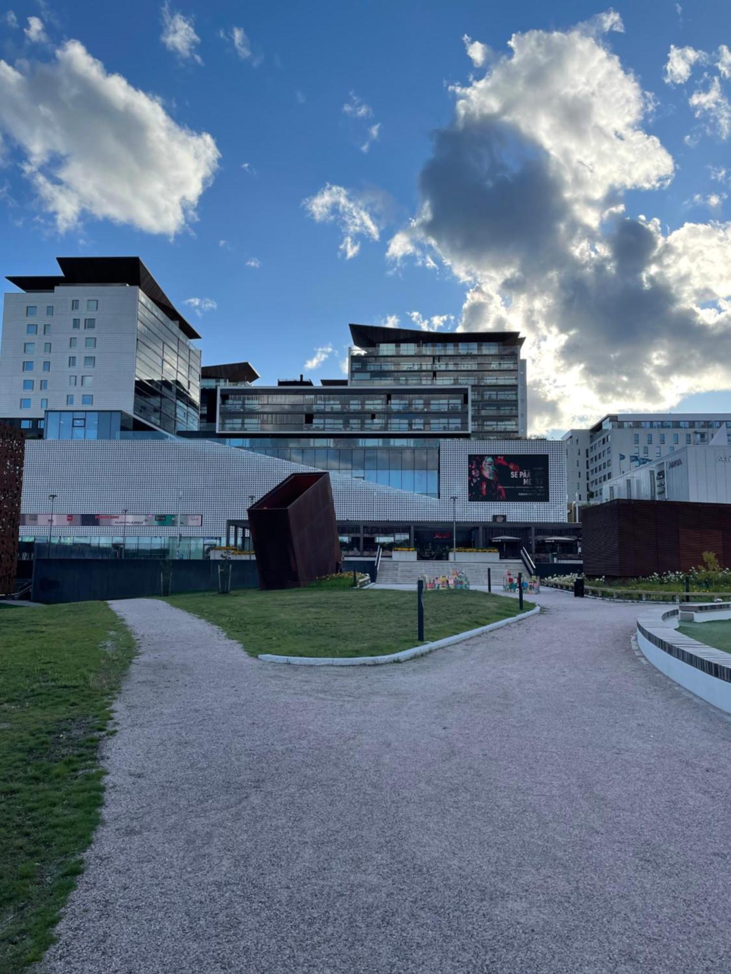 Tapiola Oak Apartment Еспоо Екстериор снимка